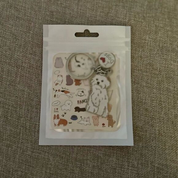 Bichon Frise Dog Keychain - Picture 4 of 4